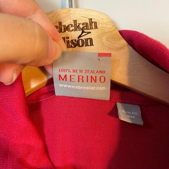 Icebreaker Merino Wool SZ MEDIUM 1/4 Zip Technical Base Layer Bodyfit 260 Red - Picture 6 of 9